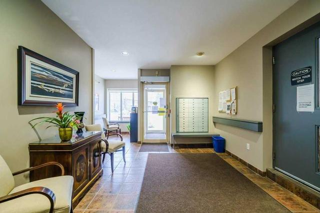 302 - 1387 Bayview Ave, Condo with 2 bedrooms, 2 bathrooms and 1 parking in Toronto ON | Image 22