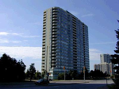 601 - 400 Webb Dr, Condo with 2 bedrooms, 1 bathrooms and 1 parking in Mississauga ON | Image 1