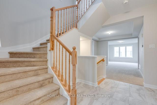 1021 Showman St E, House detached with 4 bedrooms, 3 bathrooms and 3 parking in Ottawa ON | Image 32