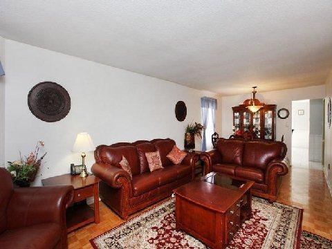 104 Torrance Woods, House detached with 3 bedrooms, 3 bathrooms and 4 parking in Brampton ON | Image 4