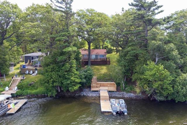 52 Cow Island, House detached with 2 bedrooms, 1 bathrooms and 0 parking in Otonabee South Monaghan ON | Image 31