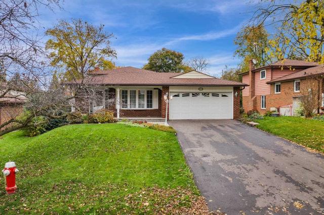 121 Meadowvale Crt, House detached with 4 bedrooms, 2 bathrooms and 6 parking in Caledon ON | Image 1