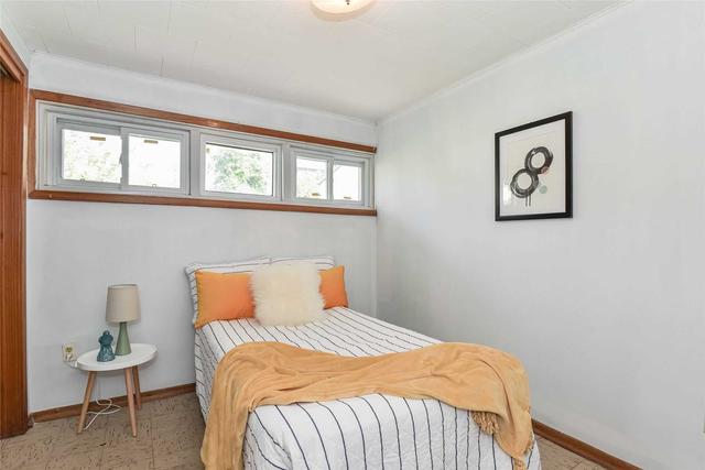 231 Alma St N, House detached with 2 bedrooms, 1 bathrooms and 2 parking in Guelph ON | Image 25