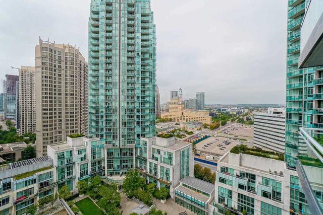 1811 - 223 Webb Dr, Condo with 2 bedrooms, 2 bathrooms and 1 parking in Mississauga ON | Image 8