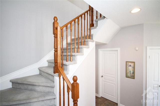 79 Saddlesmith Circle, Townhouse with 3 bedrooms, 3 bathrooms and 4 parking in Ottawa ON | Image 16