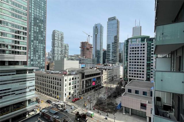 1012 - 8 Mercer St, Condo with 1 bedrooms, 1 bathrooms and 0 parking in Toronto ON | Image 16
