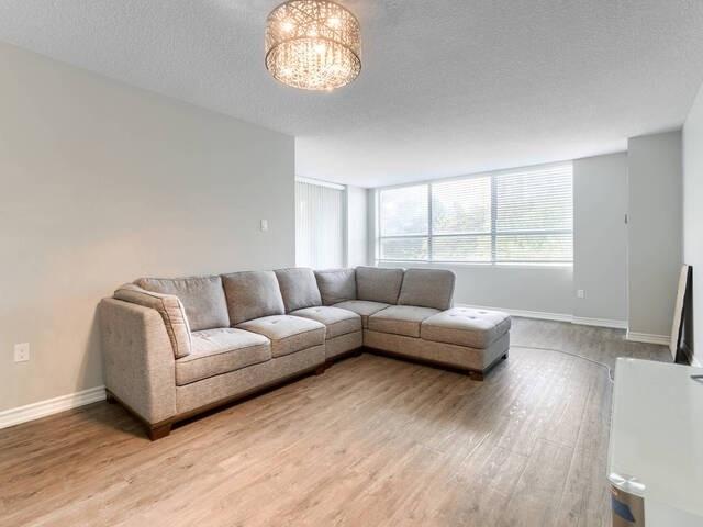 209 - 40 Panorama Crt, Condo with 2 bedrooms, 1 bathrooms and 1 parking in Toronto ON | Image 29