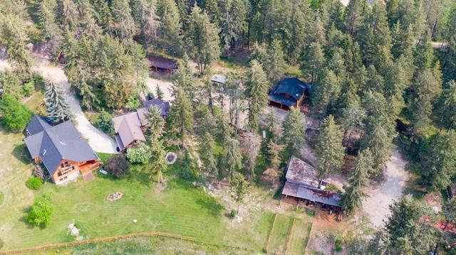 644 Lapp Rd, House detached with 8 bedrooms, 9 bathrooms and null parking in Columbia Shuswap A BC | Image 72
