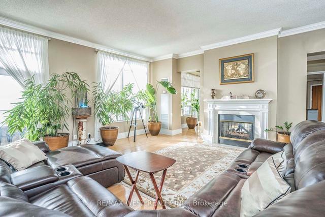 tph6 - 25 Kingsbridge Garden Circ, Condo with 3 bedrooms, 3 bathrooms and 2 parking in Mississauga ON | Image 23