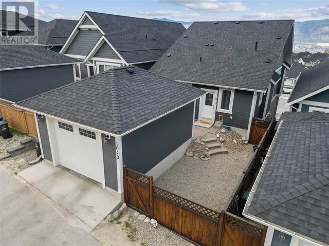 1040 Holden Road, House detached with 4 bedrooms, 2 bathrooms and 1 parking in Penticton BC | Image 31
