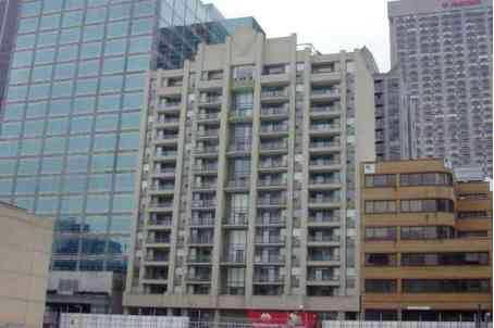 202 - 30 Hayden St, Condo with 2 bedrooms, 1 bathrooms and 1 parking in Toronto ON | Image 1