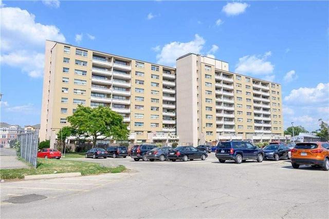 406 - 15 Albright Rd, Condo with 2 bedrooms, 1 bathrooms and 1 parking in Hamilton ON | Image 13