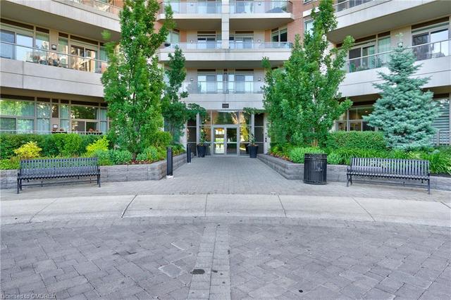 333 - 2480 Prince Michael Drive Ne, House attached with 1 bedrooms, 1 bathrooms and 1 parking in Oakville ON | Image 2
