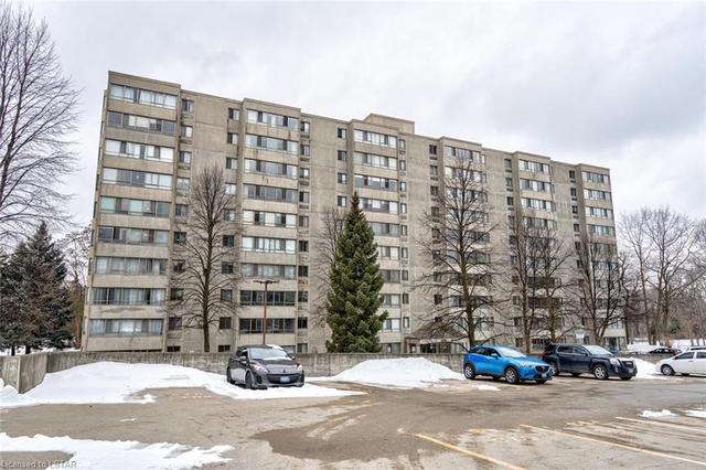 1012 - 570 Proudfoot Lane, House attached with 1 bedrooms, 1 bathrooms and 1 parking in London ON | Image 1