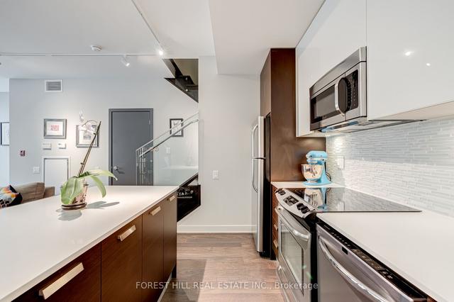 th 104 - 1815 Yonge St, Townhouse with 2 bedrooms, 2 bathrooms and 1 parking in Toronto ON | Image 7