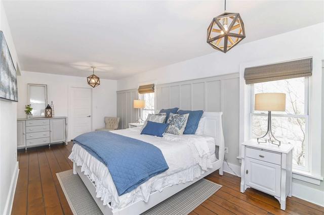104 Mill St, House detached with 3 bedrooms, 5 bathrooms and 11 parking in Quinte West ON | Image 13