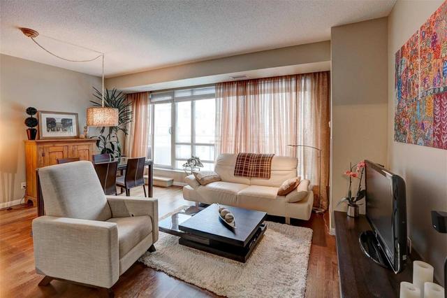 527 - 900 Mount Pleasant Rd, Condo with 2 bedrooms, 2 bathrooms and 1 parking in Toronto ON | Image 10