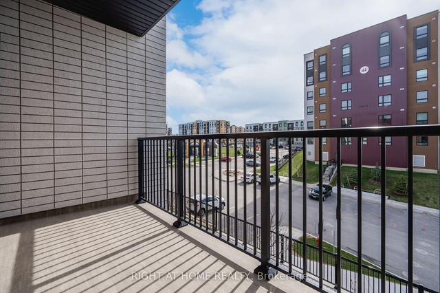 213 - 1 Chef Lane, Condo with 3 bedrooms, 2 bathrooms and 1 parking in Barrie ON | Image 15