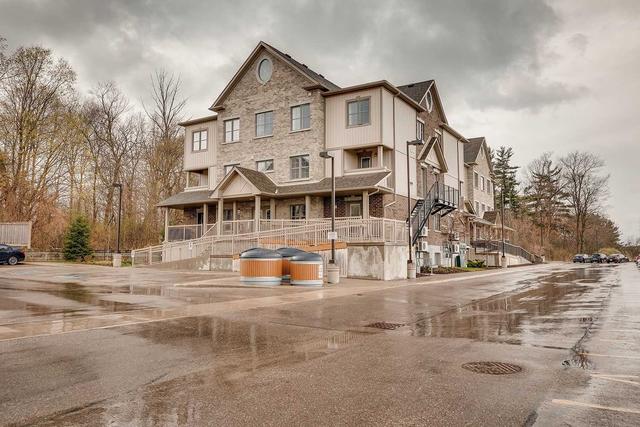 3f - 255 Maitland St, Townhouse with 3 bedrooms, 2 bathrooms and 1 parking in Kitchener ON | Image 12