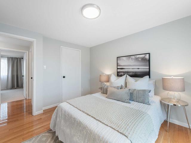 29 Sego Royalway, Townhouse with 3 bedrooms, 2 bathrooms and 2 parking in Toronto ON | Image 19