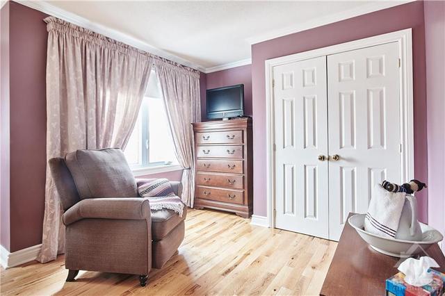38 Palomino Drive, Townhouse with 3 bedrooms, 3 bathrooms and 3 parking in Ottawa ON | Image 17