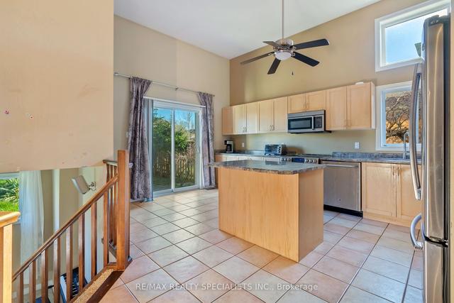 971 Fogerty St, House detached with 3 bedrooms, 3 bathrooms and 6 parking in London ON | Image 36