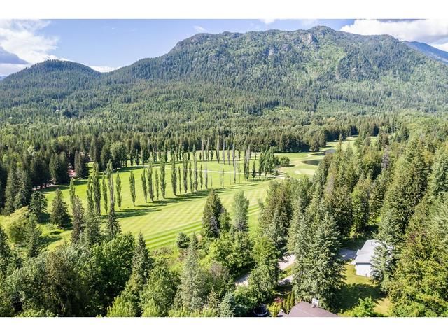 16254 Crawford Creek Road, House detached with 5 bedrooms, 3 bathrooms and 2 parking in Central Kootenay A BC | Image 46