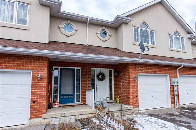 70 - 20 Mcconkey Crescent, House attached with 3 bedrooms, 2 bathrooms and 2 parking in Brantford ON | Image 31