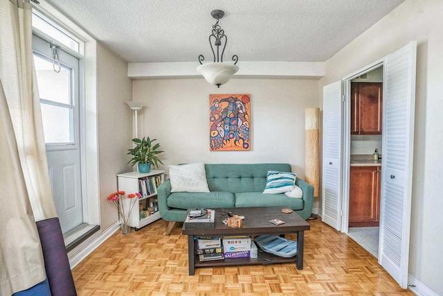511 - 45 Southport St, Condo with 2 bedrooms, 2 bathrooms and 1 parking in Toronto ON | Image 2