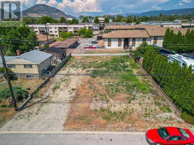 79 Okanagan Avenue W, Home with 0 bedrooms, 0 bathrooms and null parking in Penticton BC | Image 4