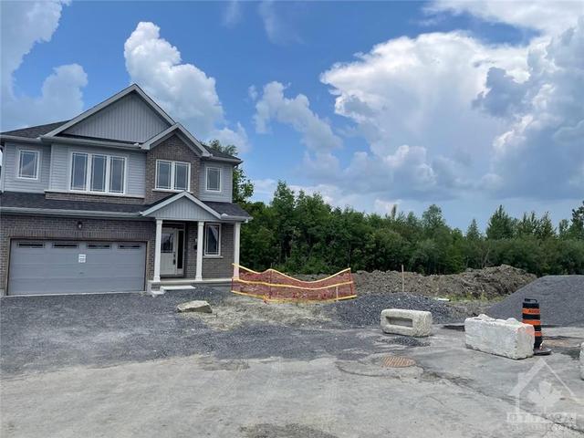 830 Snap Hook Crescent, House detached with 5 bedrooms, 5 bathrooms and 4 parking in Ottawa ON | Image 1