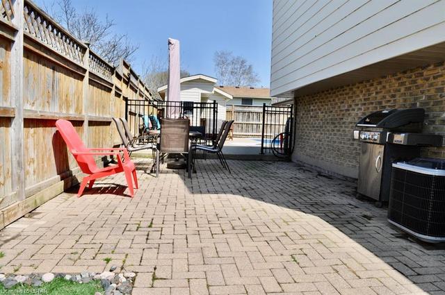 370 Trudeau Drive, House semidetached with 3 bedrooms, 1 bathrooms and 2 parking in Sarnia ON | Image 30