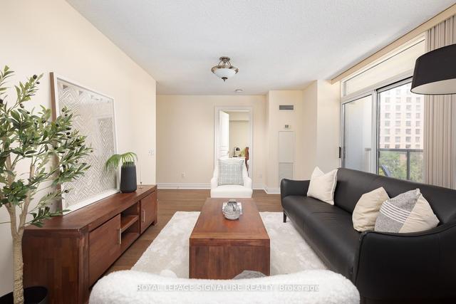 504 - 10 Northtown Way, Condo with 2 bedrooms, 2 bathrooms and 1 parking in Toronto ON | Image 30