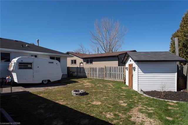 759 James Street N, House detached with 3 bedrooms, 2 bathrooms and 6 parking in Thunder Bay ON | Image 40