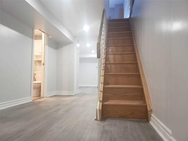 984 Ossington Ave, House semidetached with 4 bedrooms, 1 bathrooms and 0 parking in Toronto ON | Image 4