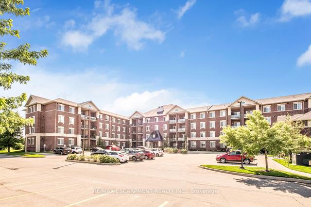 218 - 1440 Gordons St, Condo with 2 bedrooms, 2 bathrooms and 1 parking in Guelph ON | Image 1