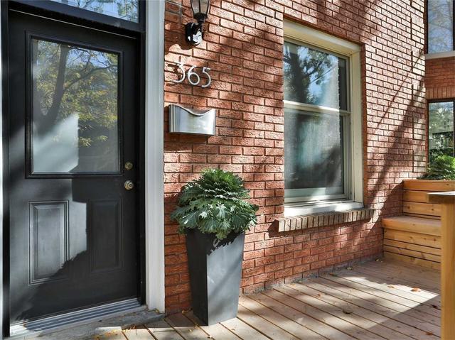 365 Howland Ave, House detached with 3 bedrooms, 3 bathrooms and 2 parking in Toronto ON | Image 12