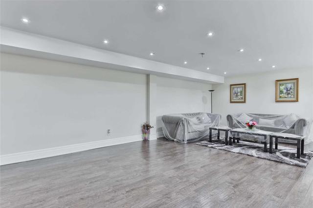 81 Prairie Dr, House detached with 4 bedrooms, 4 bathrooms and 4 parking in Toronto ON | Image 25