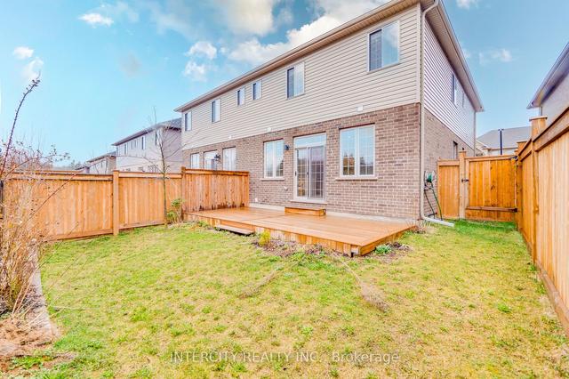 14 - 28 Gleason Cres, House semidetached with 3 bedrooms, 4 bathrooms and 2 parking in Kitchener ON | Image 31