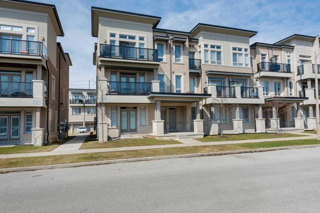 unit 12 - 105 Kayla Cres, Townhouse with 2 bedrooms, 2 bathrooms and 1 parking in Vaughan ON | Image 1