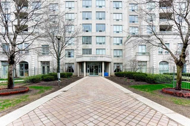 1807 - 2627 Mccowan Rd, Condo with 2 bedrooms, 2 bathrooms and 1 parking in Toronto ON | Image 2