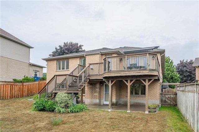 8 Elderberry Crt, House detached with 1 bedrooms, 3 bathrooms and 6 parking in Guelph ON | Image 12