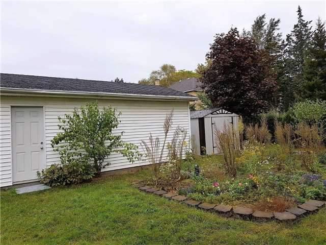 7 Addington Ave, House detached with 3 bedrooms, 2 bathrooms and 6 parking in Toronto ON | Image 18