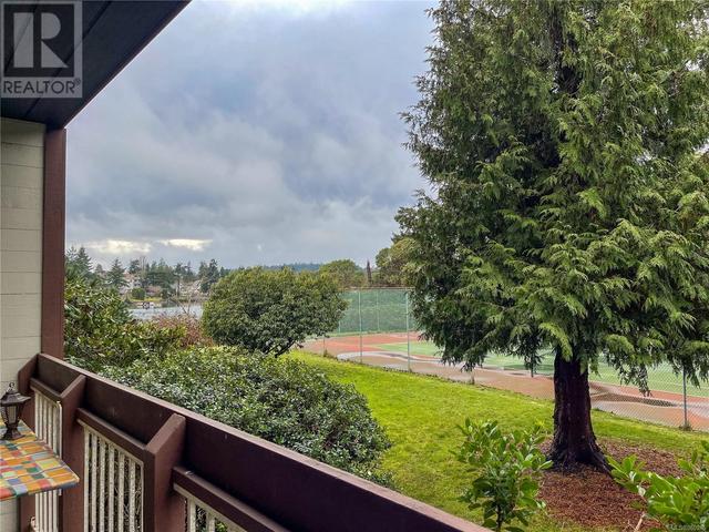 205 - 73 Gorge Rd W, Condo with 2 bedrooms, 2 bathrooms and 1 parking in Saanich BC | Image 4