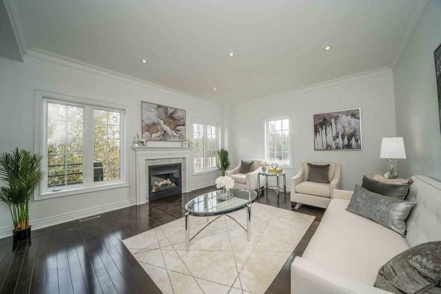 321 Bathurst Glen Dr, House detached with 4 bedrooms, 6 bathrooms and 6 parking in Vaughan ON | Image 31