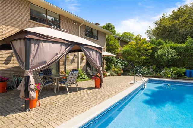 22 Delbrook Court, House detached with 6 bedrooms, 3 bathrooms and 4 parking in Hamilton ON | Image 33