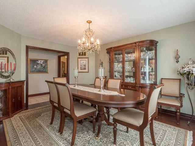 12 Mcarthur Hts, House detached with 4 bedrooms, 5 bathrooms and 4 parking in Brampton ON | Image 5