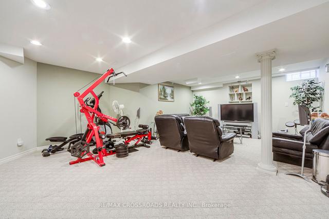 238 Highglen Ave, House detached with 4 bedrooms, 5 bathrooms and 5 parking in Markham ON | Image 32