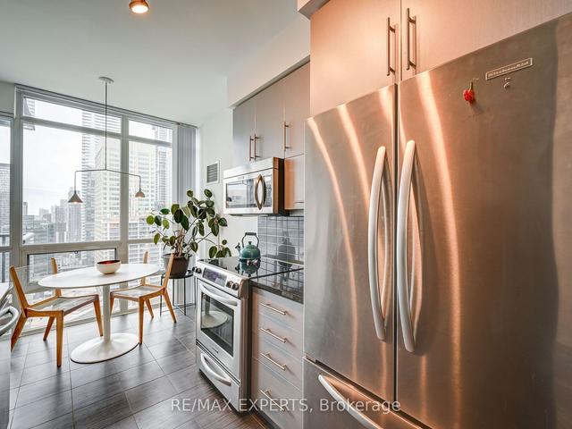 3007 - 825 Church St, Condo with 2 bedrooms, 2 bathrooms and 1 parking in Toronto ON | Image 4