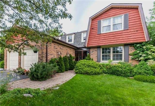 125 Briarwood Rd, House detached with 4 bedrooms, 4 bathrooms and 4 parking in Markham ON | Image 2